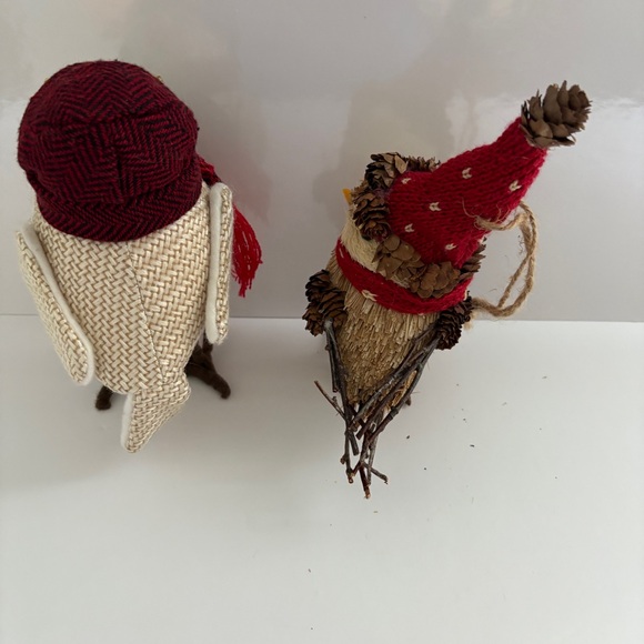 Festive Winter Red and White Bird Decor Set - Picture 6 of 8